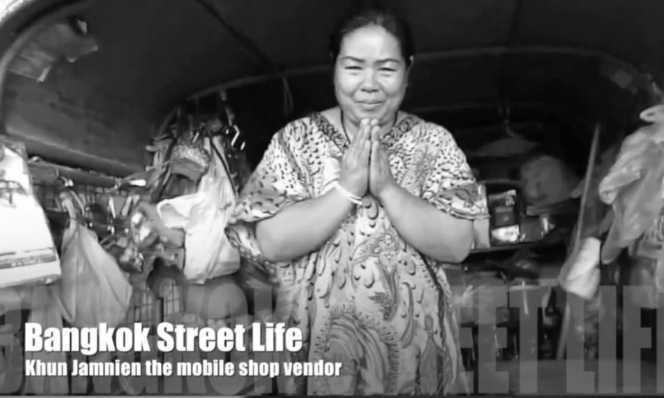 Mobile shop vendor in Bangkok
