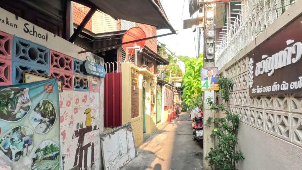 Quiet lane in the Kudeejeen riverside community in Bangkok
