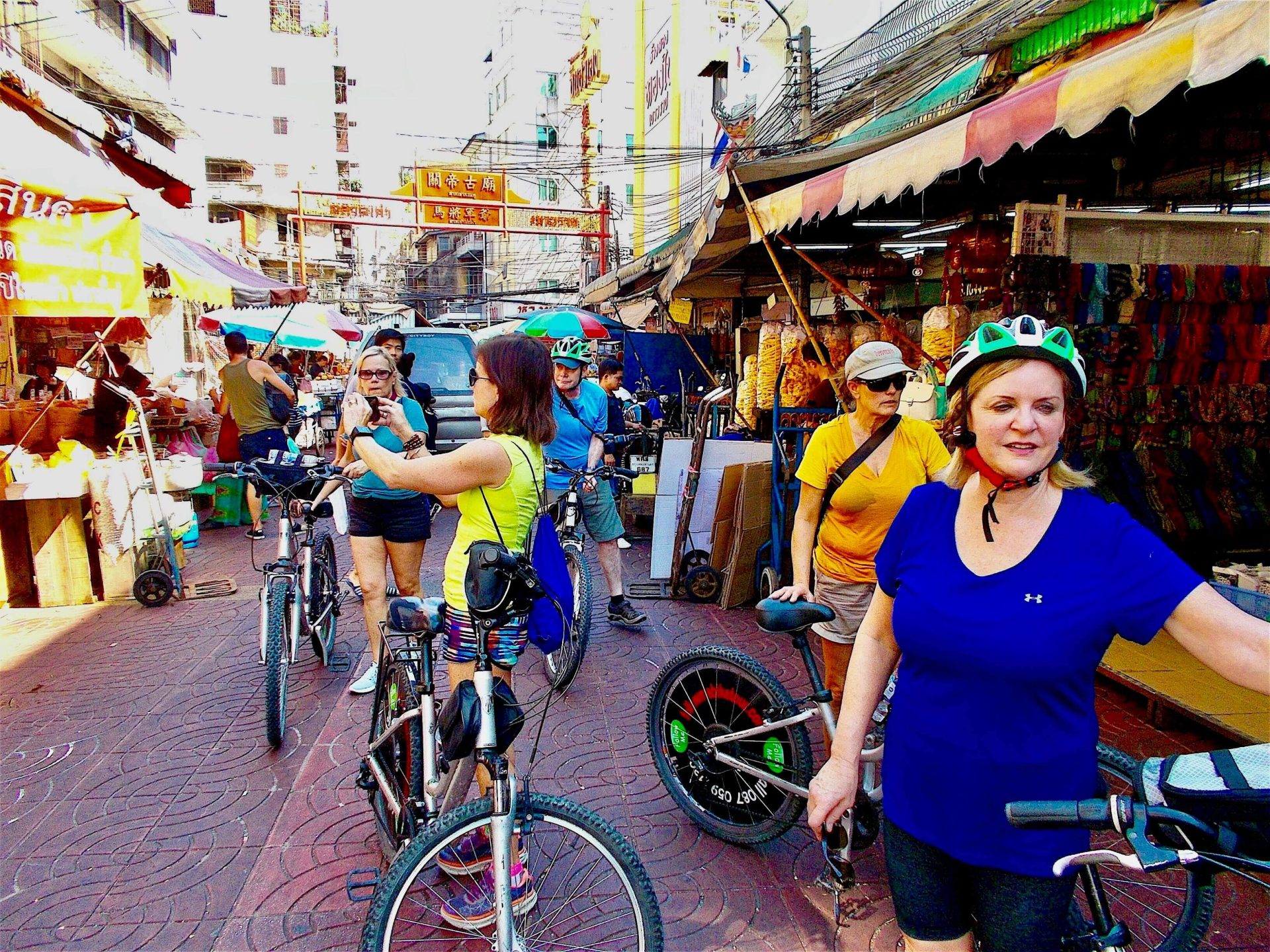 Siam Yaowarat - Chinatown bike tour